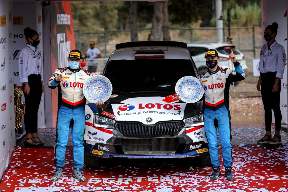 Kajetan Kajetanowicz i Maciej Szczepaniak wygrali Rajd Turcji WRC-2 2020.