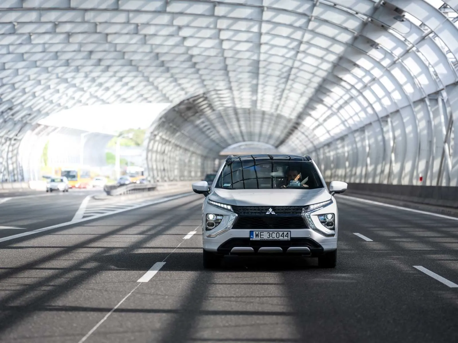 Mitsubishi Eclipse Cross PHEV z przyczepą - Image 03 (April 26, 2026)