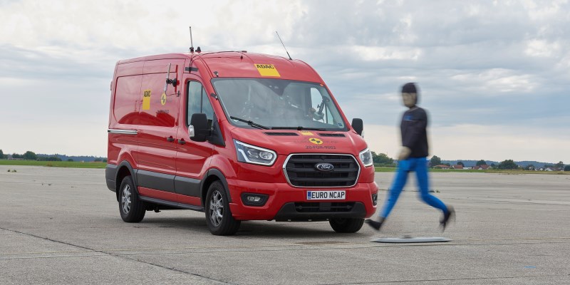 Testy NCAP dostawczaków