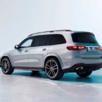 Mercedes GLS widok z tyłu i z boku