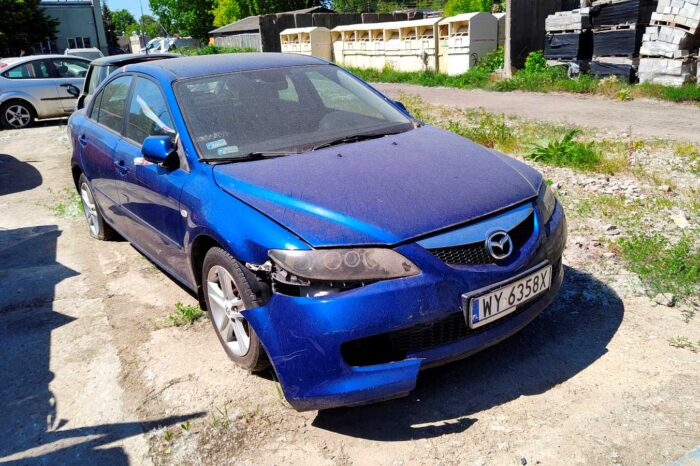 Odholowane pojazdy na parkingu przy ul. Gołdapskiej 7. Fot. Warszawa.pl
