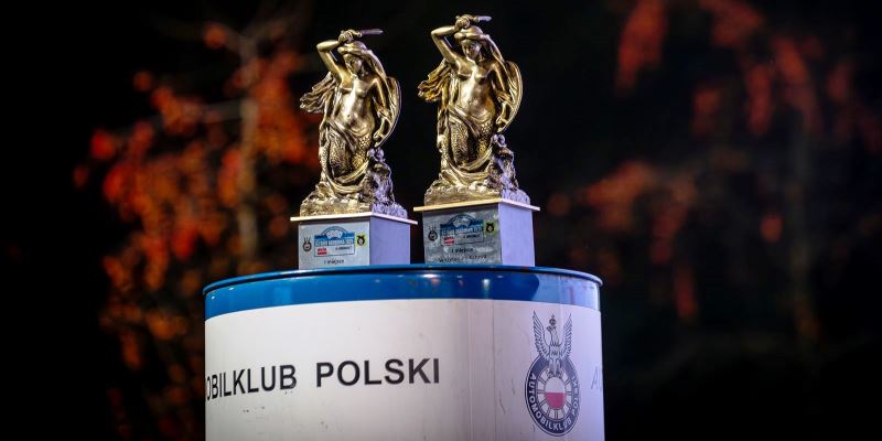 Rajd Barbórka 2025 - statuetki Syrenki z Karowej. Fot. Paweł Jerzmanowski